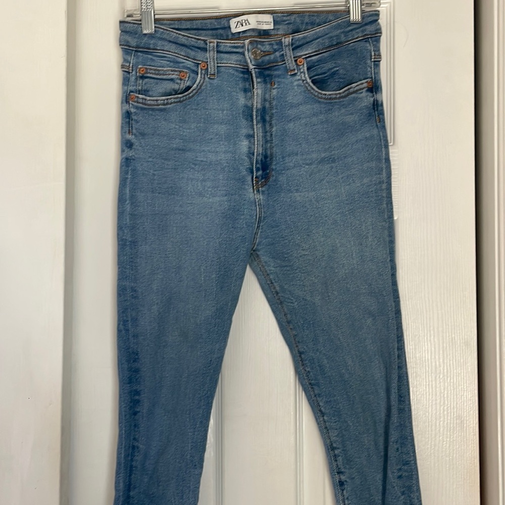 Zara Skinny Light wash, high waisted, skinny jeans